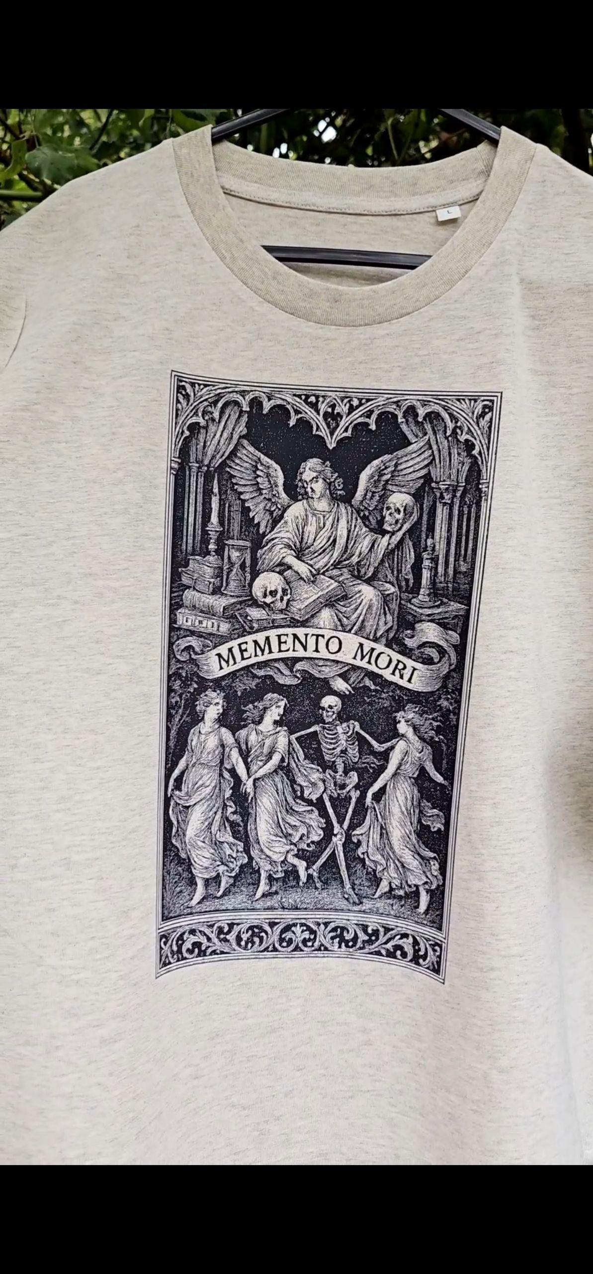 Memento Mori T-Shirt: Gothic Renaissance Art, Dark Academia Tee